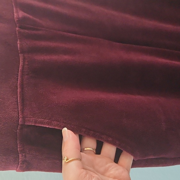 Gloria Vanderbilt Adelea Velour Tapered Pant - Picture 4 of 6